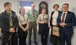 Betlejemskie światło pokoju w gminie Stoszowice