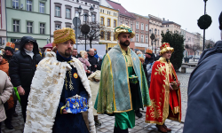Orszak Trzech Króli przeszedł ulicami Ząbkowic Śląskich [foto]