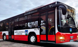 Prywatny przewoźnik zrezygnował. Co z uczniami dojeżdżającymi do szkół? Burmistrz wyjaśnia
