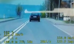 Pędził krajową ósemką. Stracił prawko i ma do zapłaty kilka tys. zł mandatu