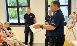 Debata „Stop Oszustom! Seniorze, nie daj się nabrać przestępcom”  w Ziębickim Centrum Kultury