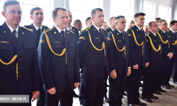 Powiatowe Obchody Dnia Strażaka. Strażacy otrzymali awanse [foto] [lista odznaczonych]