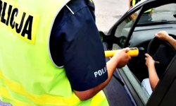 Policjant na urlopie zatrzymał pijanego kierowcę