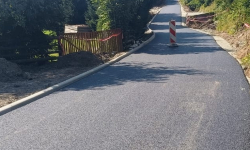 Droga do „Leśniczówki” w Laskach z nową nawierzchnią