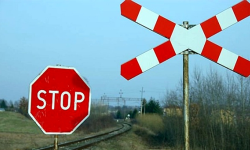 Na dwa tygodnie zamkną przejazd kolejowy w Henrykowie i Służejowie. Będą objazdy