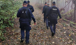 Poszli na grzyby i zgubili się w lesie. Interweniowali policjanci