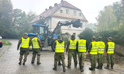 W Kamieńcu Ząbkowickim dobiega końca sprzątanie po powodzi
