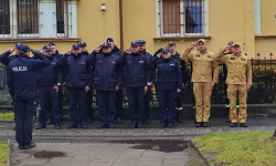 Mundurowi z powiatu oddali hołd tragicznie zmarłemu policjantowi