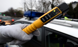 Kolejni pijani za kierownicą. Jeden spowodował koliizję