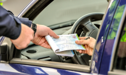 Pięć tysięcy złotych mandatu za przekroczenie prędkości o 30 km/h? Policja dementuje