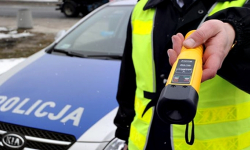 Trzech pijanych kierowców zatrzymanych. Jeden z nich spowodował kolizję i uciekł z miejsca zdarzenia