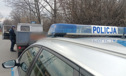 Sprawdzali stan techniczny pojazdów. Ujawniono 45 wykroczeń i zatrzymano 16 dowodów rejestracyjnych