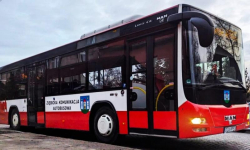 Trzy nowe autobusy będą obsługiwać Ziębicką Komunikację Autobusową