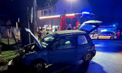 Zderzenie dwóch volkswagenów w Niedźwiedziu