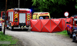 Kobieta skoczyła z urwiska nad obrywem skalnym w Bardzie [foto]