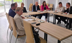 Samorządowcy ziemi ząbkowickiej rozmawiali o przyszłości powiatowego transportu publicznego