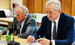 Radni PiS chcą sprzeciwu wobec relokacji imigrantów w powiecie ząbkowickim. Złożyli projekt uchwały