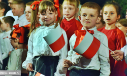 Patriotyczne śpiewanie w godzinę „W” – Ząbkowice Śląskie uczczą pamięć bohaterów
