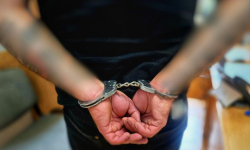 Złamał dwa sądowe zakazy prowadzenia pojazdów. Trafił za kratki 