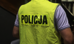 Przemoc za zamkniętymi drzwiami. Policja apeluje: nie pozostawaj obojętny