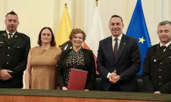 Trzy jednostki z powiatu z kolejnym dofinansowaniem do zakupu nowych pojazdów ratowniczo-gaśniczych