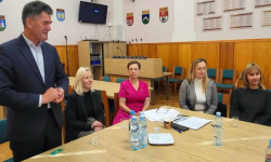 Spotkanie rodzin zastępczych i placówek opiekuńczych z władzami powiatu ząbkowickiego