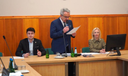 Rada Powiatu z jednym wiceprzewodniczącym. Wybrano nową szefową komisji rozwoju i infrastruktury