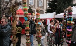Fotorelacja z VI Jarmarku Wielkanocnego w Bardzie