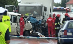 Karambol w okolicach estakady w Kłodzku [wideo]