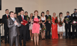Bal studniówkowy w Zespole Szkół Ponadgimnazjalnych nr 2 w Ząbkowicach Śl.