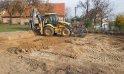 Budowa placu zabaw w Zwróconej