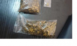 Pistolet ukrył za piecem 