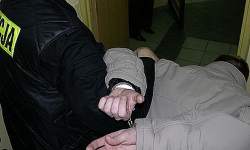 Zatrzymano nieletniego włamywacza z Nowej Rudy