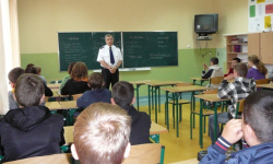 Z gimnazjalistami o zagrożeniach 