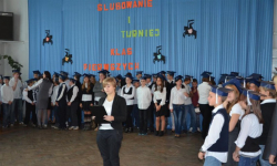 Ślubowanie klas pierwszych w Gimnazjum Nr 2 