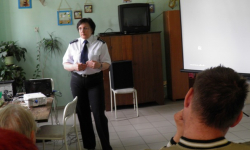 W Bystrzycy Kł. policjanci rozmawiali  z seniorami o bezpieczeństwie 