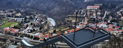 Skocznia narciarska w Bardzie, kapcie w urzędzie i burmistrz Orzeszek kandydatem na prezydenta...