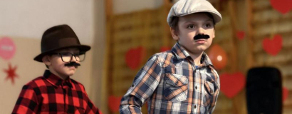 Dzień Babci i Dziadka w Zespole Szkół i Przedszkoli w Niedźwiedziu [foto]