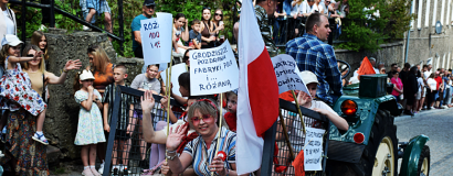 Jak rozpoczynać majówkę to tylko w Srebrnej Górze. Będzie pochód, muzyka i zabawa [harmonogram]