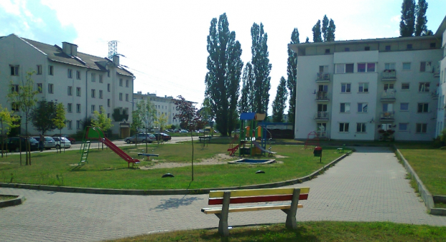 Place zabaw bez odrobiny cienia