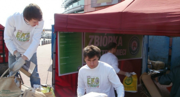 Wymień stare gazety na sadzonki, a lodówkę na żarówkę