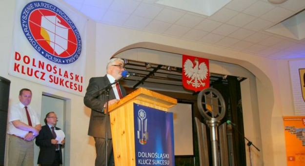 Rozdanie wyróżnień w Gminnym Ośrodku Kultury w Kątach Wrocławskich