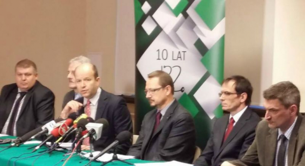 Jedna z konferencji prasowych zorganizowanych przez PZ