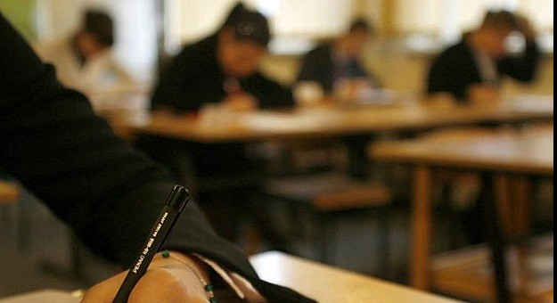 Uczniowie rozpoczynają testy gimnazjalne