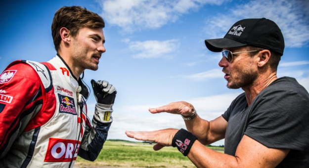 Przygoński i Baumagartner podczas Red Bull Heli Drift