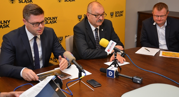 Jeszcze w tym roku zwiększy się liczba połączeń kolejowych na Dolnym Śląsku 